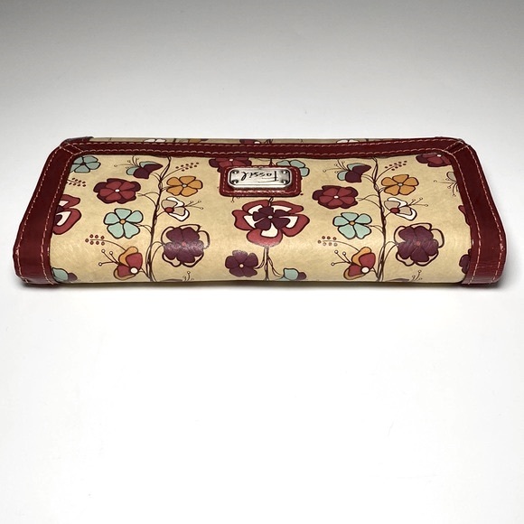 Fossil Leather and Patent Leather Long Wallet with Floral Design - Picture 8 of 9